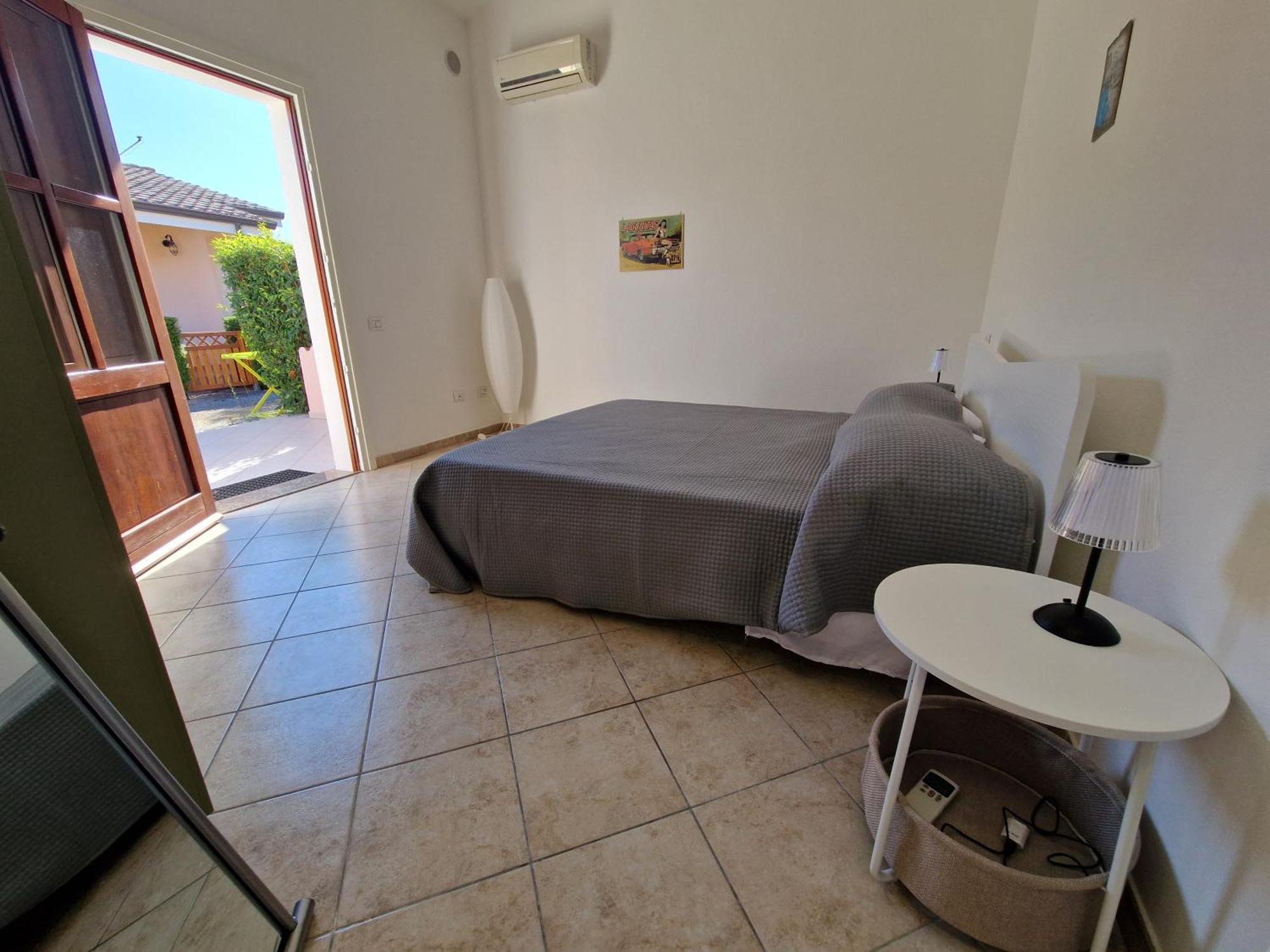 Casa Vacanza Mamaioa SantʼAnna Arresi Exterior foto